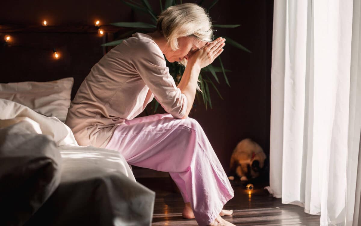 Frau in Wechseljahren - depressive Stimmung